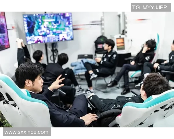 职业联赛特别报道:IG战队从新秀到王者的成长历程与背后故事