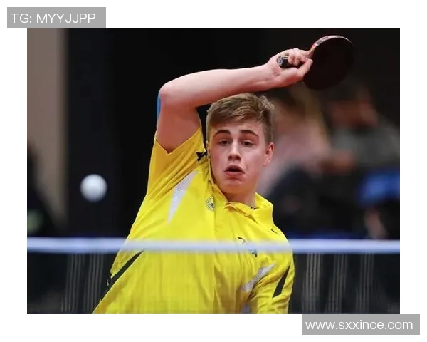 贝尔格与班菲尔德激战正酣谁能在这场对决中笑到最后