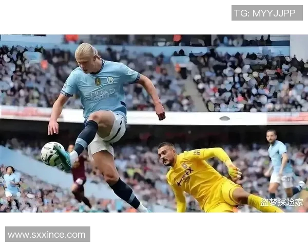 03年欧冠经典对决曼联与皇马的巅峰对抗回顾